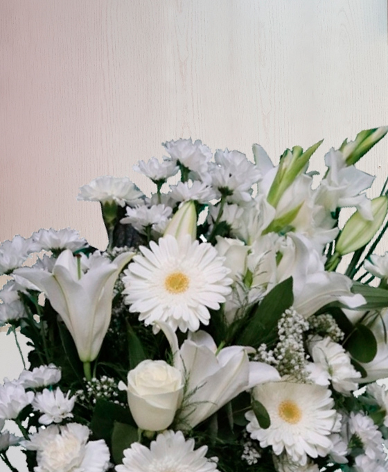 Ramo funerario blanco para tanatorios