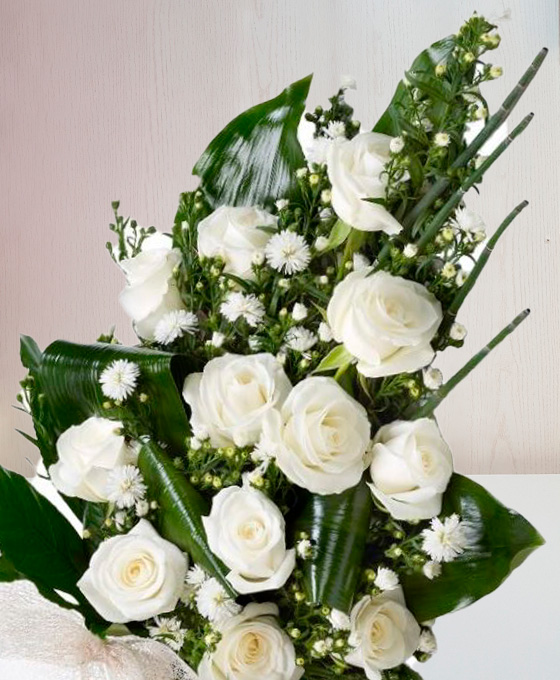Ramo de rosas para funerales de Santander